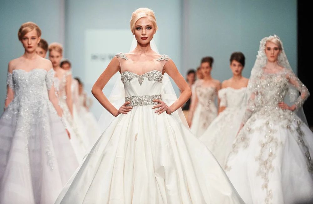 History of White Dress in Fashion